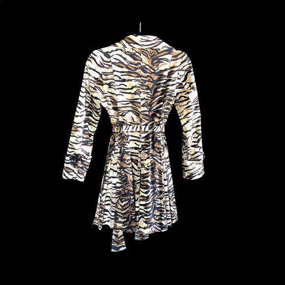 Vintage MaxMara Leopard Print Trench Coat - Picture 13 of 13